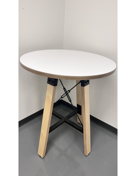 Enwork - Bar Table