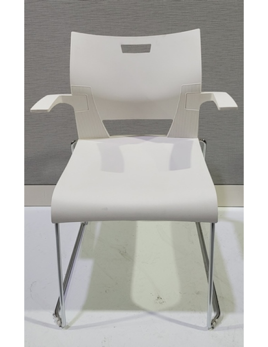 Global U - Guest Chair