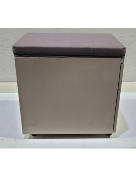 Herman Miller - Mobile Pedestal